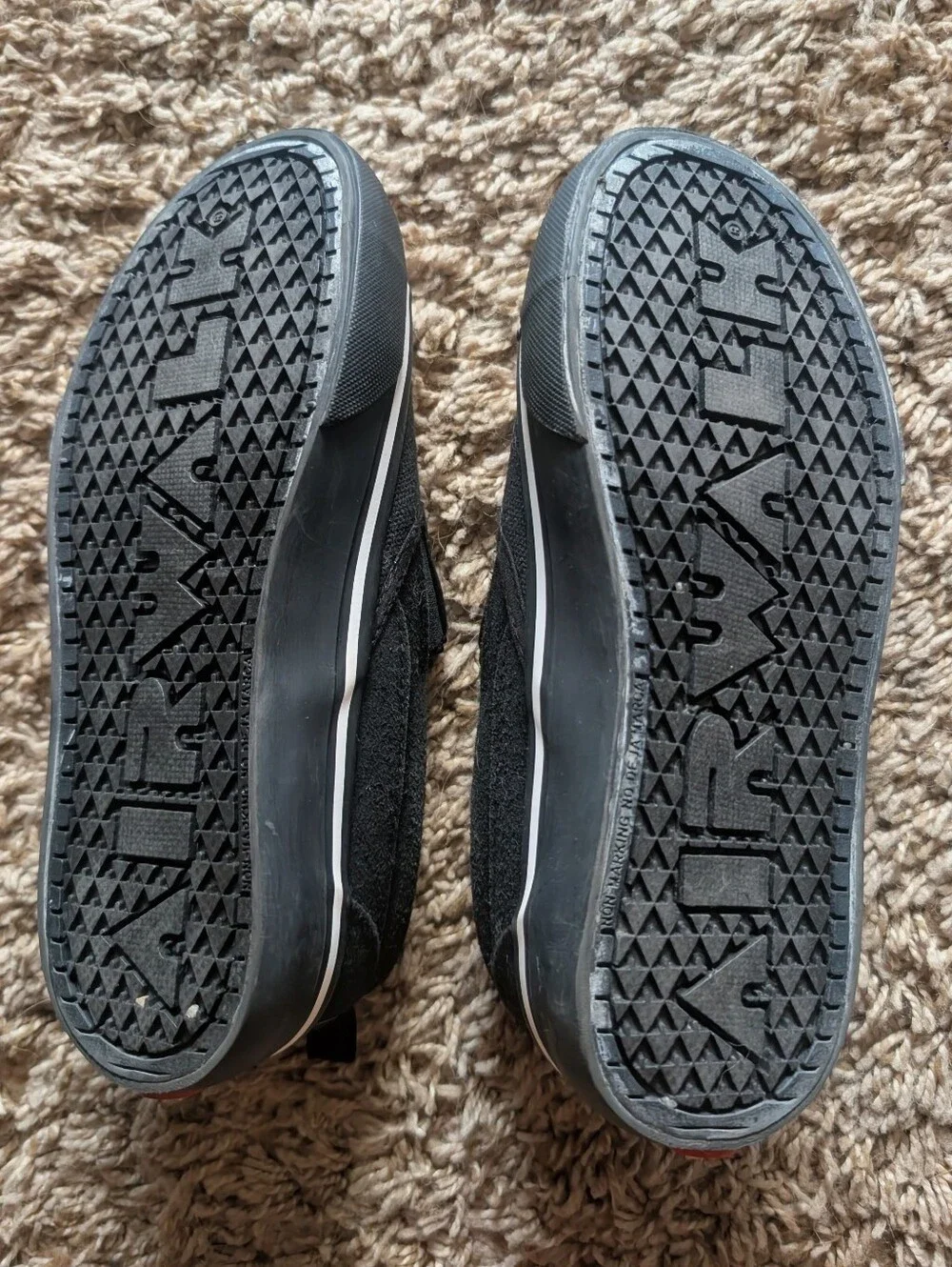 Airwalk Skeleton Shoe Boys Youth Size 1